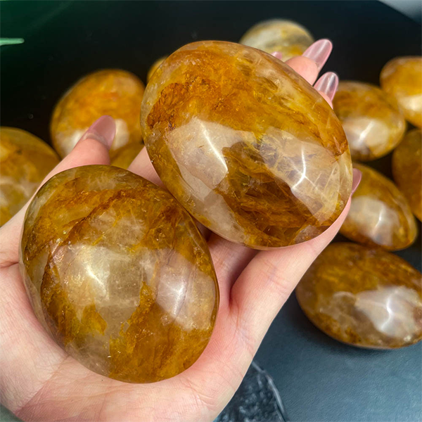 Golden Aura Healer Quartz｜High-Frequency Healing Stone