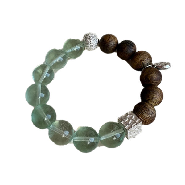 Natural Wooden Bead & Green Fluorite Bracelet——A Harmony of Nature and Modern Energy
