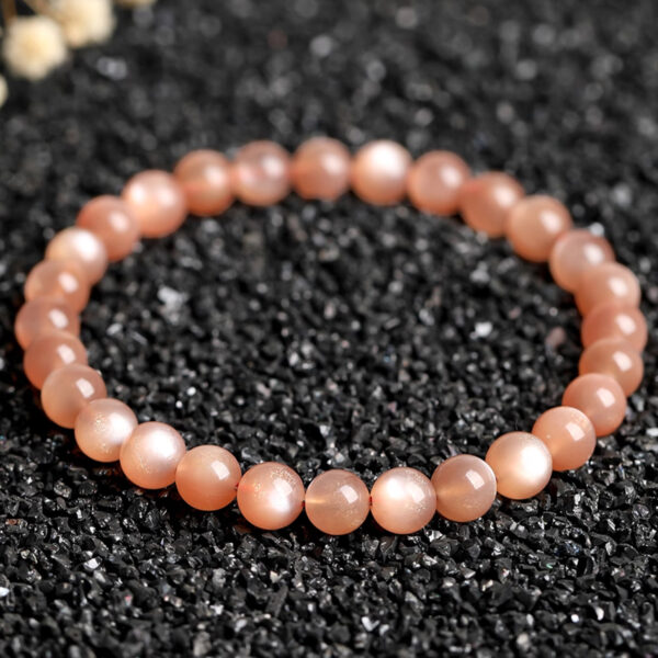 Sun-Kissed Confidence——Natural Sunstone Bracelet with Golden Sparkle