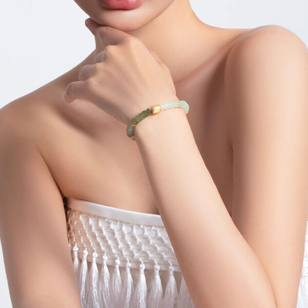 Elegant Harmony——Jade & Gold-Tone Crystal Bracelet