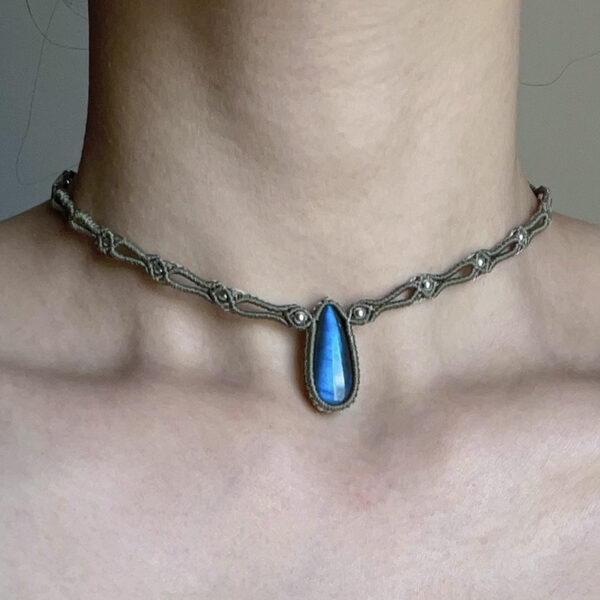 Mystic Drop of Light——Vintage Labradorite Teardrop Necklace