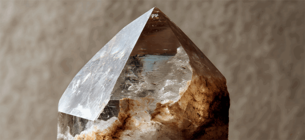 Elevate Your Full Moon Practice with Phantom Quartz for Stress Relief 1 未标题 3 19 1024x469 1