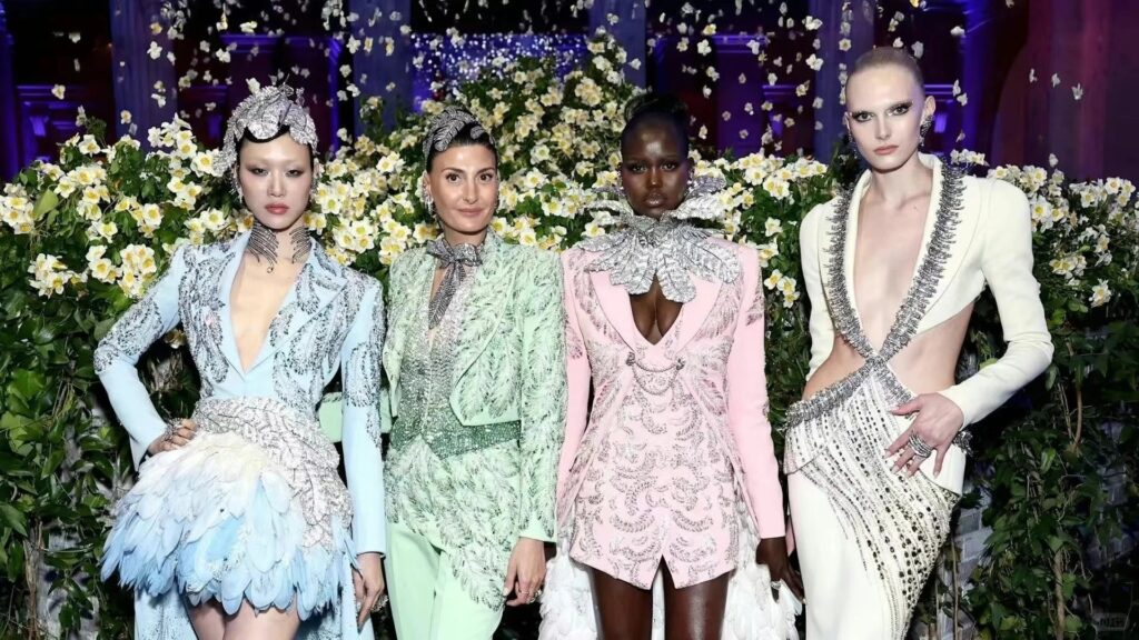 Crystals in Fashion: How They Lit Up the 2025 Met Gala “Tailored for You” with Power, Glam, and Meaning 3 时尚与艺术 1 财神小迷妹 来自小红书网页版 1